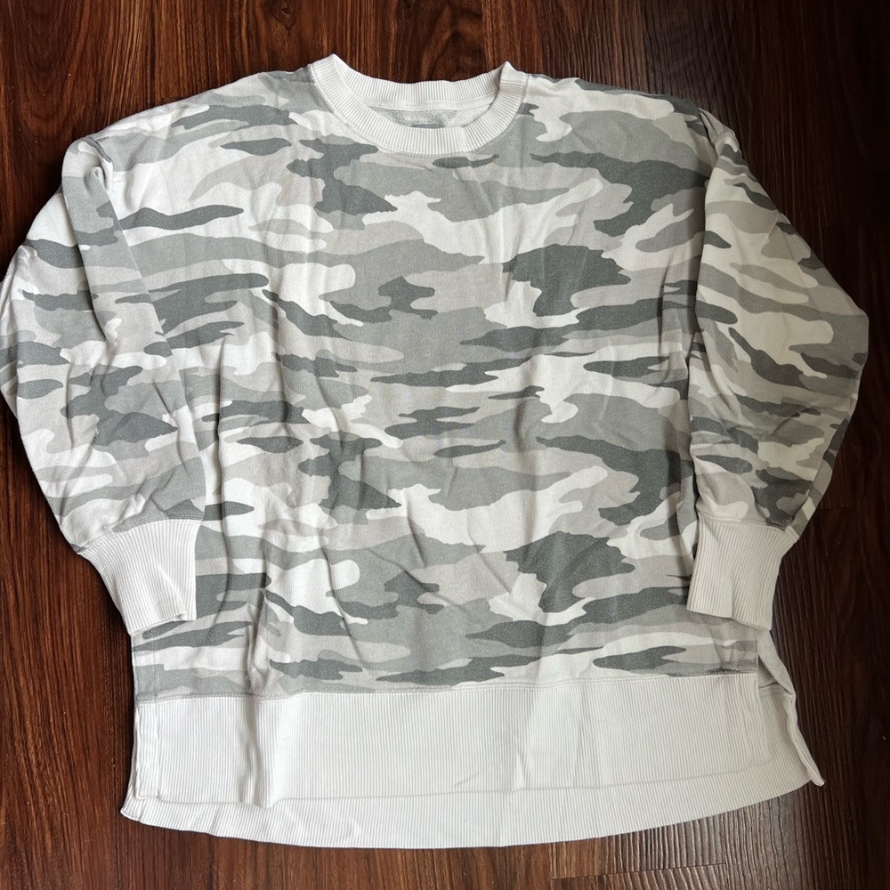 Aerie grey camo pullover sweatshirt